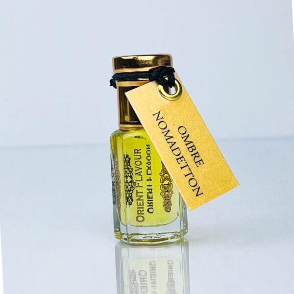 Luxusflakon von Ombre Nomadettton – Holzig-rauchiger Unisex-Duft mit Oud & Weihrauch.